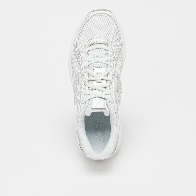 New Balance 740 White