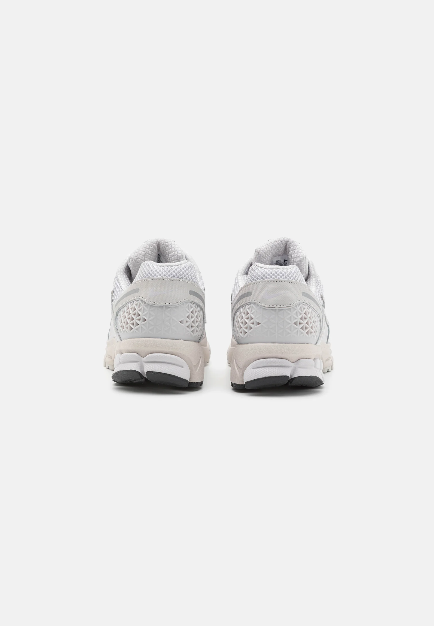 Nike Zoom Vomero 5 White