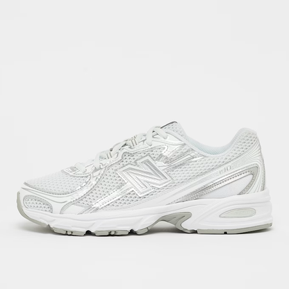 New Balance 740 White